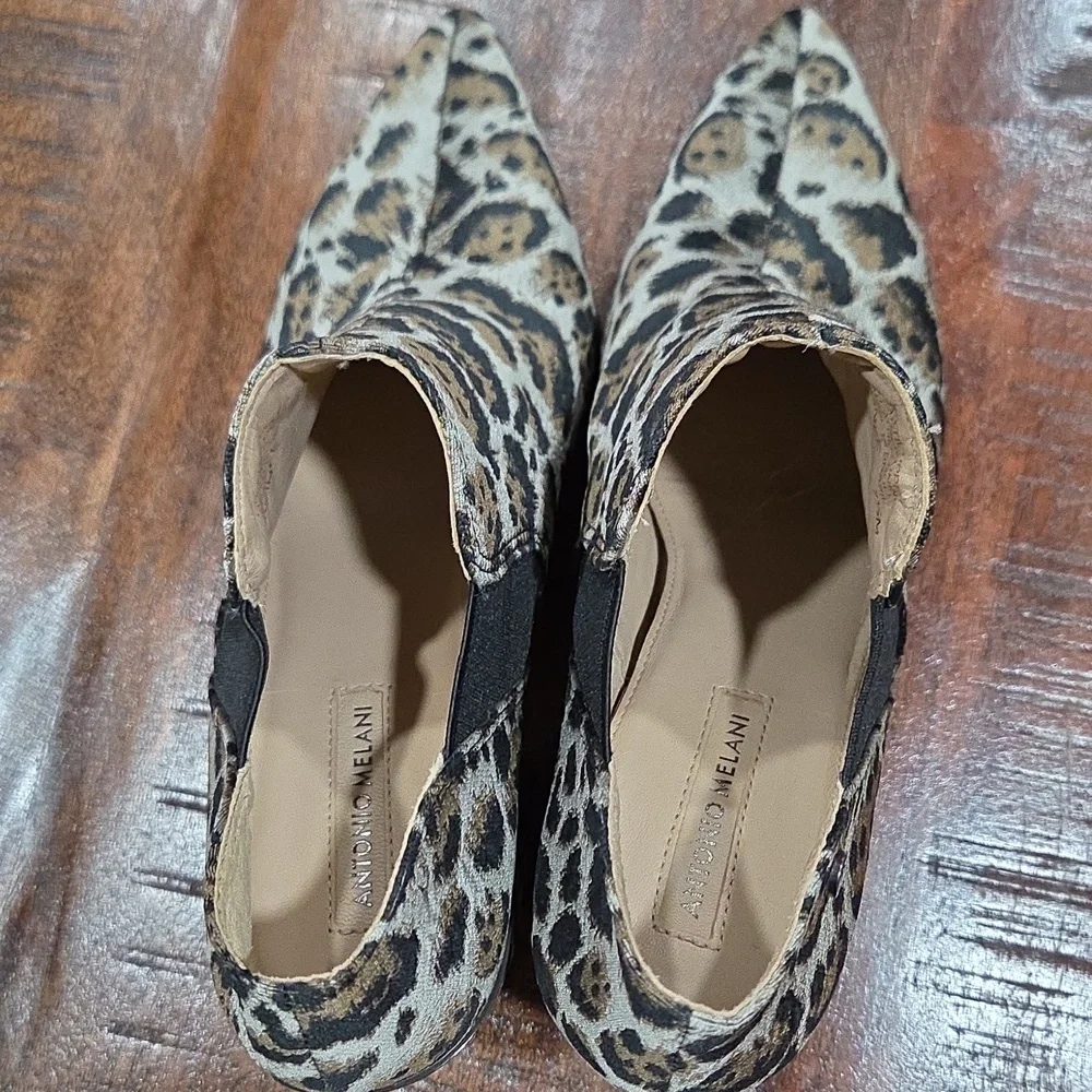 ANTONIO MELANI Leopard Pattern Ankle Booties Size 7.5